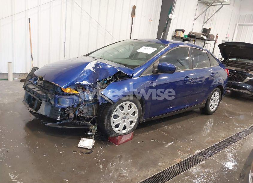 Photo 2 of 2012 Ford Focus SE (VIN 1FAHP3F29CL454409)