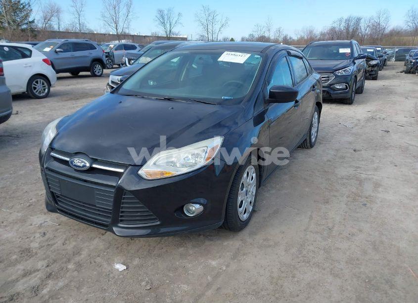 Photo 2 of 2012 Ford Focus SE (VIN 1FAHP3F29CL460596)