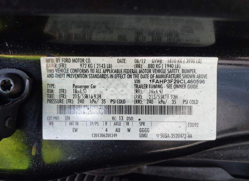 Photo 9 of 2012 Ford Focus SE (VIN 1FAHP3F29CL460596)