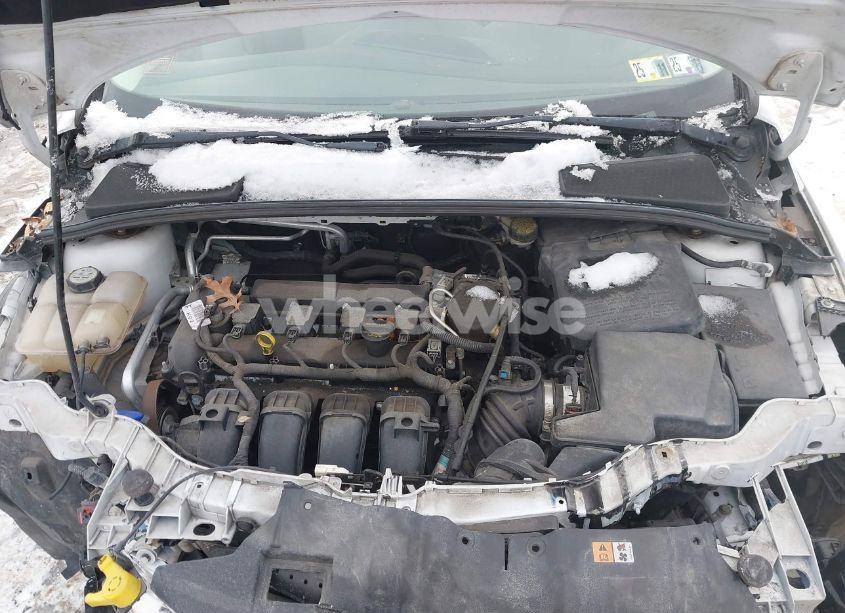 Photo 10 of 2012 Ford Focus SE (VIN 1FAHP3F2XCL102004)