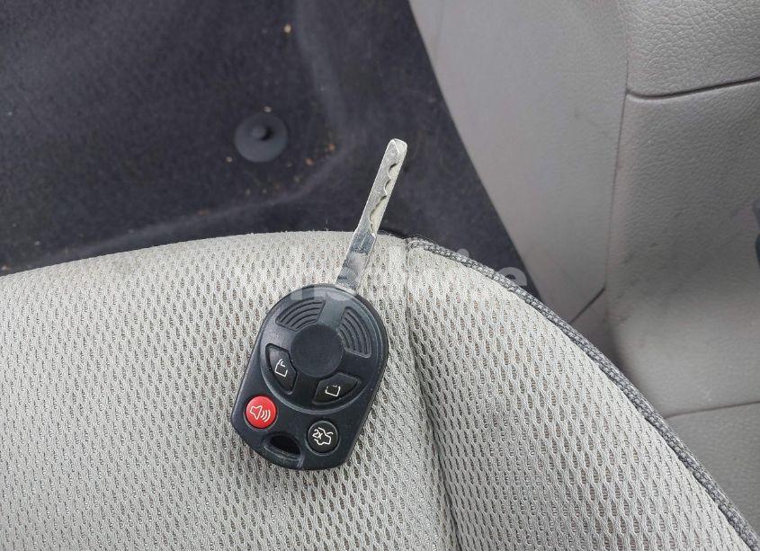 Photo 11 of 2012 Ford Focus SE (VIN 1FAHP3F2XCL102004)