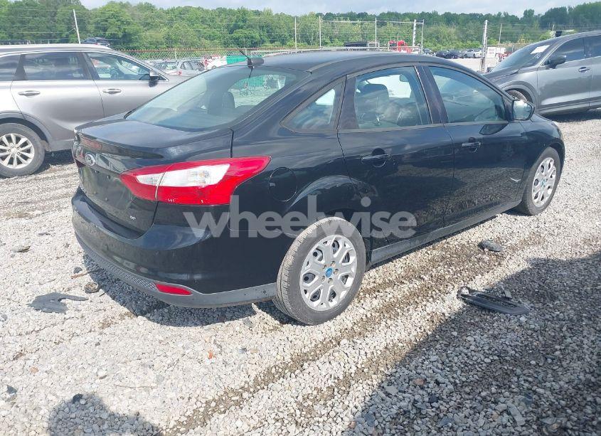 Photo 4 of 2012 Ford Focus SE (VIN 1FAHP3F2XCL219629)