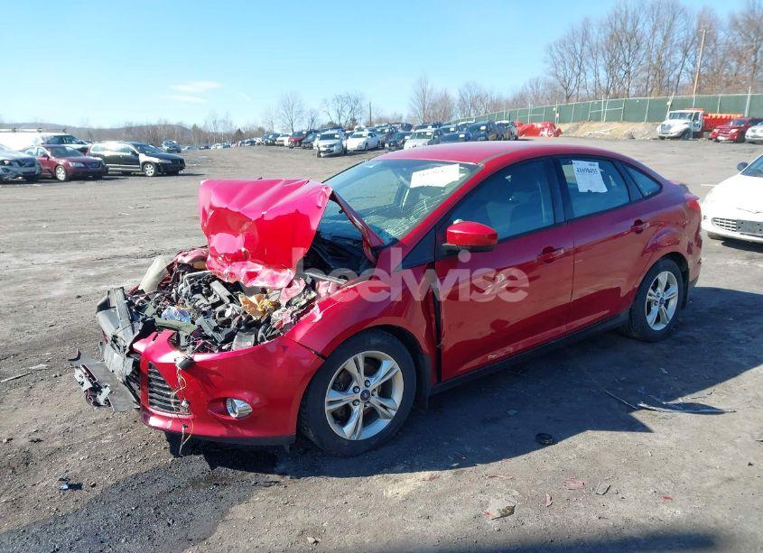 Photo 2 of 2012 Ford Focus SE (VIN 1FAHP3F2XCL224359)