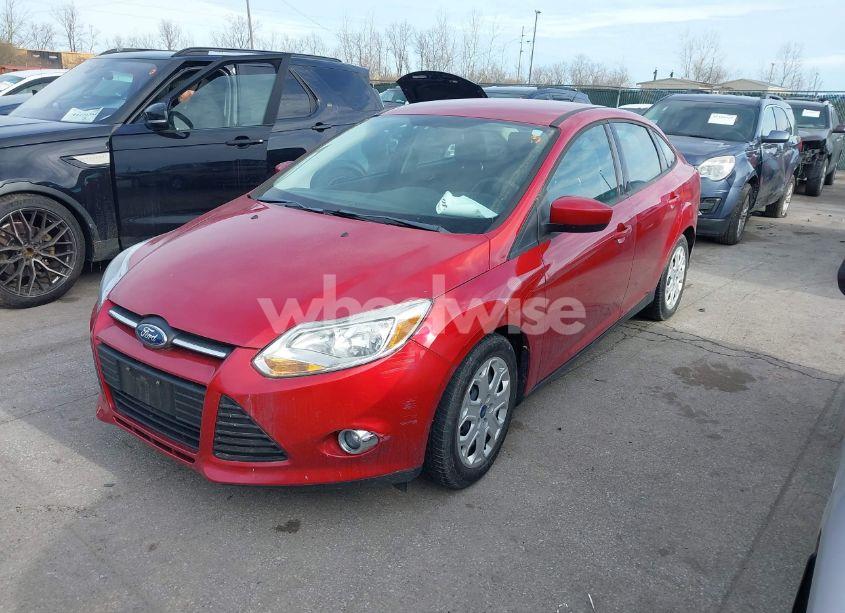 Photo 2 of 2012 Ford Focus SE (VIN 1FAHP3F2XCL233434)