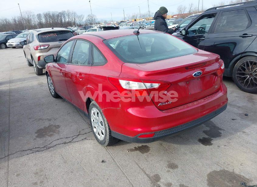 Photo 3 of 2012 Ford Focus SE (VIN 1FAHP3F2XCL233434)
