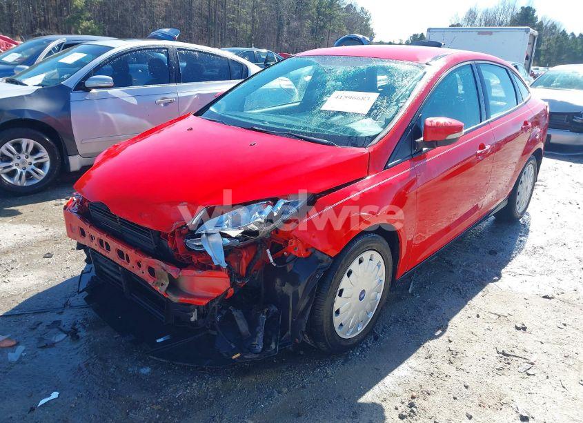 Photo 2 of 2012 Ford Focus SE (VIN 1FAHP3F2XCL238925)