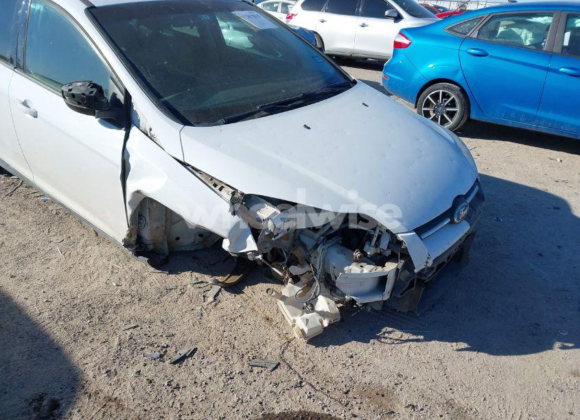 Photo 6 of 2012 Ford Focus SE (VIN 1FAHP3F2XCL262206)