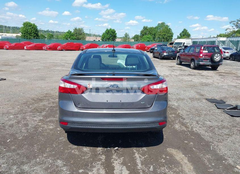 Photo 16 of 2012 Ford Focus SE (VIN 1FAHP3F2XCL265154)