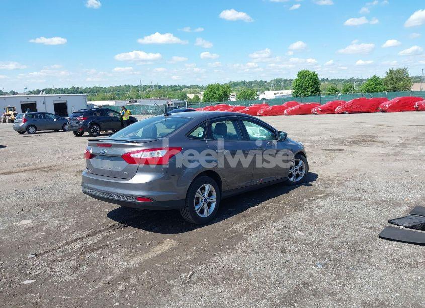 Photo 4 of 2012 Ford Focus SE (VIN 1FAHP3F2XCL265154)