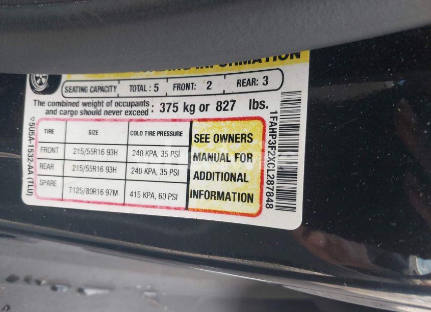 Photo 9 of 2012 Ford Focus SE (VIN 1FAHP3F2XCL287848)