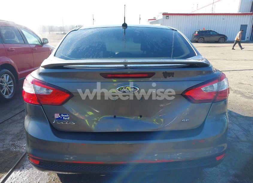 Photo 16 of 2012 Ford Focus SE (VIN 1FAHP3F2XCL293326)