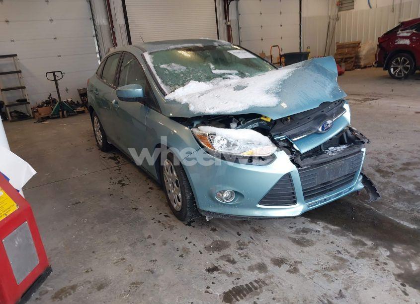 2012 Ford Focus SE (VIN 1FAHP3F2XCL378103) main photo