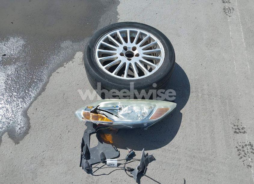 Photo 12 of 2012 Ford Focus SE (VIN 1FAHP3F2XCL394978)