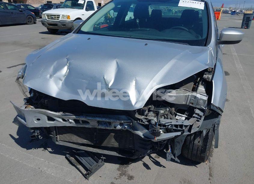 Photo 6 of 2012 Ford Focus SE (VIN 1FAHP3F2XCL394978)