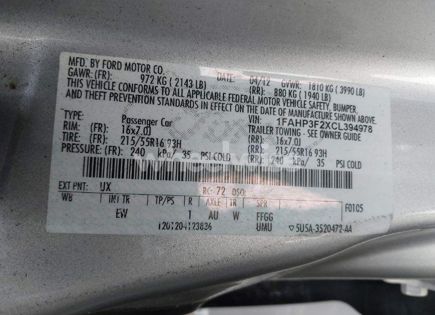 Photo 9 of 2012 Ford Focus SE (VIN 1FAHP3F2XCL394978)