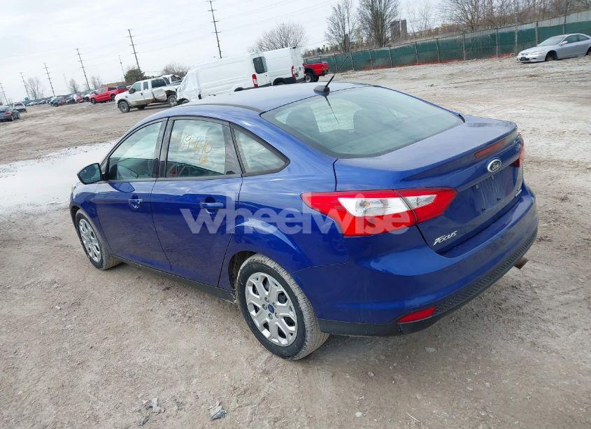 Photo 3 of 2012 Ford Focus SE (VIN 1FAHP3F2XCL421676)