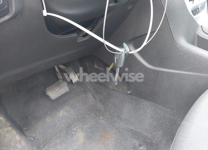 Photo 11 of 2012 Ford Focus SE (VIN 1FAHP3F2XCL430734)