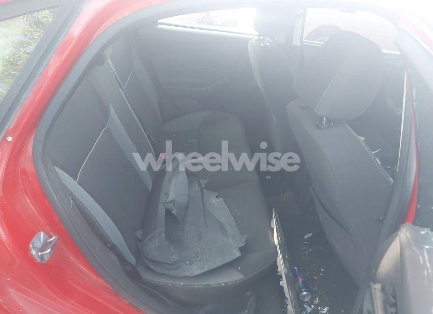 Photo 8 of 2012 Ford Focus SE (VIN 1FAHP3F2XCL454967)