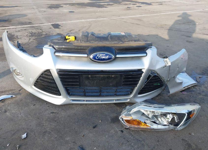 Photo 12 of 2012 Ford Focus SE (VIN 1FAHP3F2XCL477942)