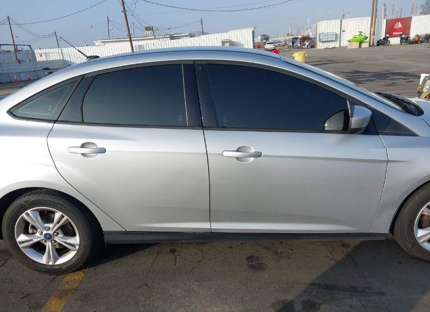 Photo 14 of 2012 Ford Focus SE (VIN 1FAHP3F2XCL477942)
