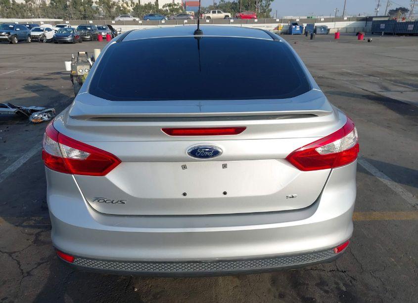 Photo 17 of 2012 Ford Focus SE (VIN 1FAHP3F2XCL477942)