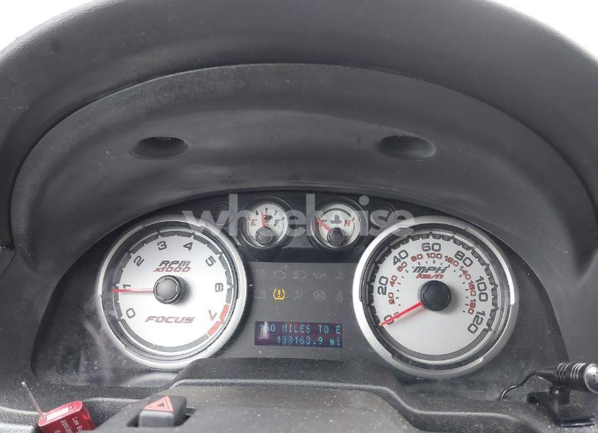 Photo 7 of 2010 Ford Focus SE (VIN 1FAHP3FN0AW149225)