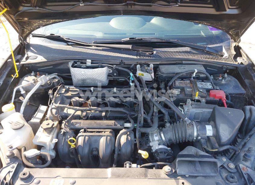 Photo 10 of 2010 Ford Focus SE (VIN 1FAHP3FN0AW213568)