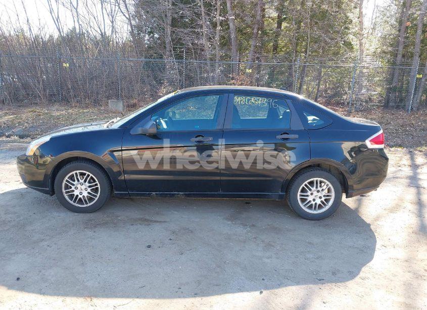 Photo 12 of 2010 Ford Focus SE (VIN 1FAHP3FN0AW213568)