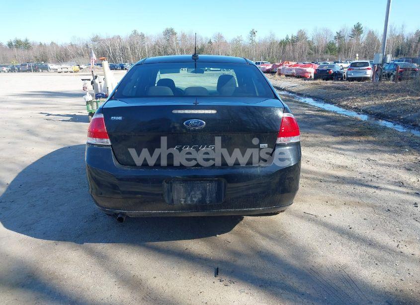 Photo 15 of 2010 Ford Focus SE (VIN 1FAHP3FN0AW213568)