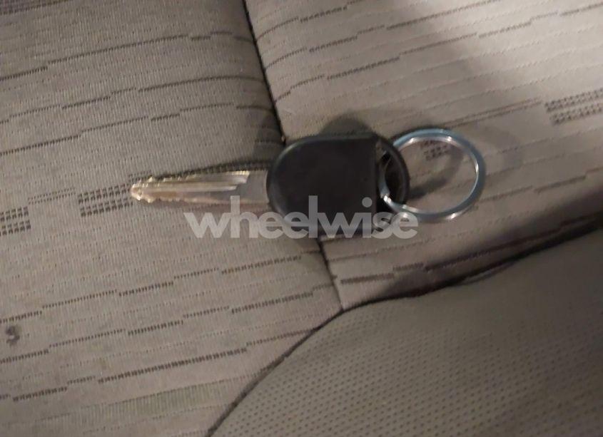 Photo 11 of 2010 Ford Focus SE (VIN 1FAHP3FN0AW248823)