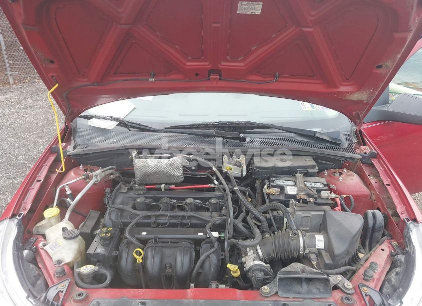 Photo 10 of 2010 Ford Focus SE (VIN 1FAHP3FN0AW253861)