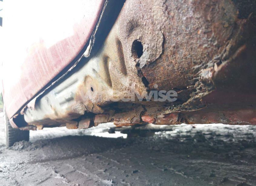 Photo 6 of 2010 Ford Focus SE (VIN 1FAHP3FN0AW272863)