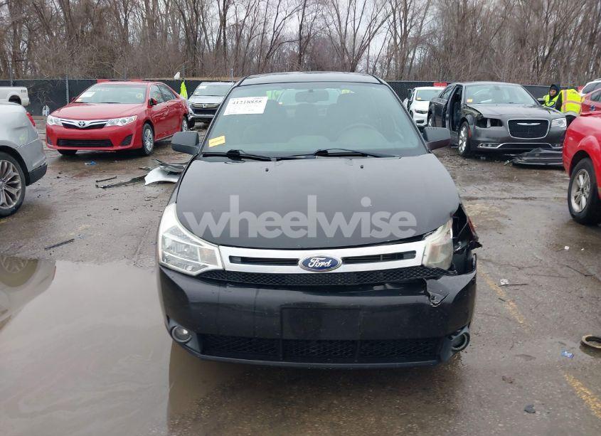 Photo 12 of 2010 Ford Focus SE (VIN 1FAHP3FN0AW279635)