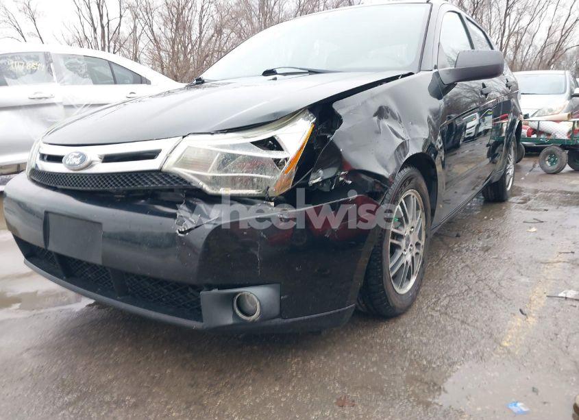 Photo 6 of 2010 Ford Focus SE (VIN 1FAHP3FN0AW279635)