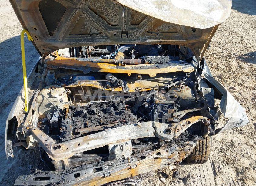 Photo 10 of 2011 Ford Focus SE (VIN 1FAHP3FN0BW160775)