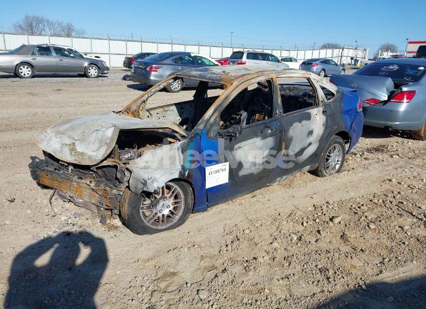 Photo 2 of 2011 Ford Focus SE (VIN 1FAHP3FN0BW160775)