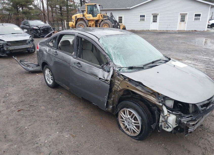 Photo 6 of 2011 Ford Focus SE (VIN 1FAHP3FN0BW161344)