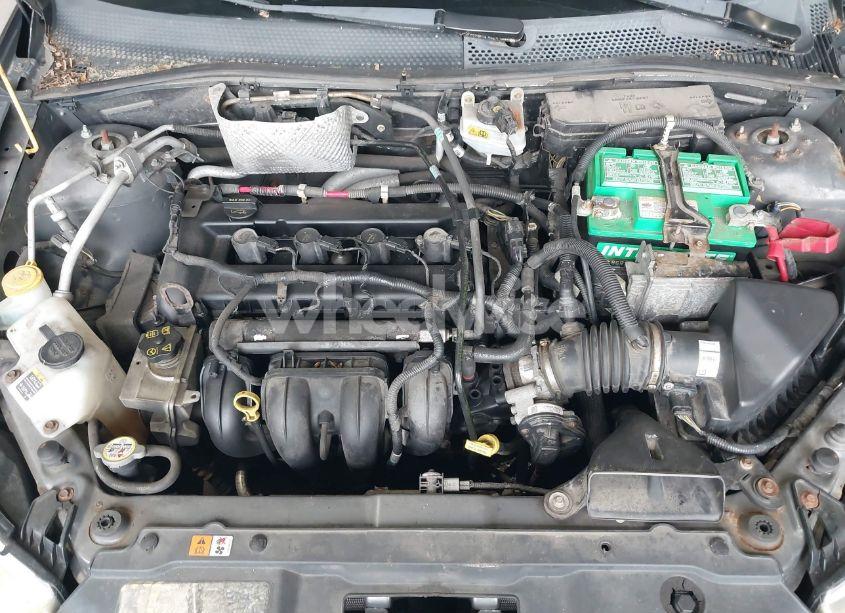 Photo 10 of 2011 Ford Focus SE (VIN 1FAHP3FN0BW186471)