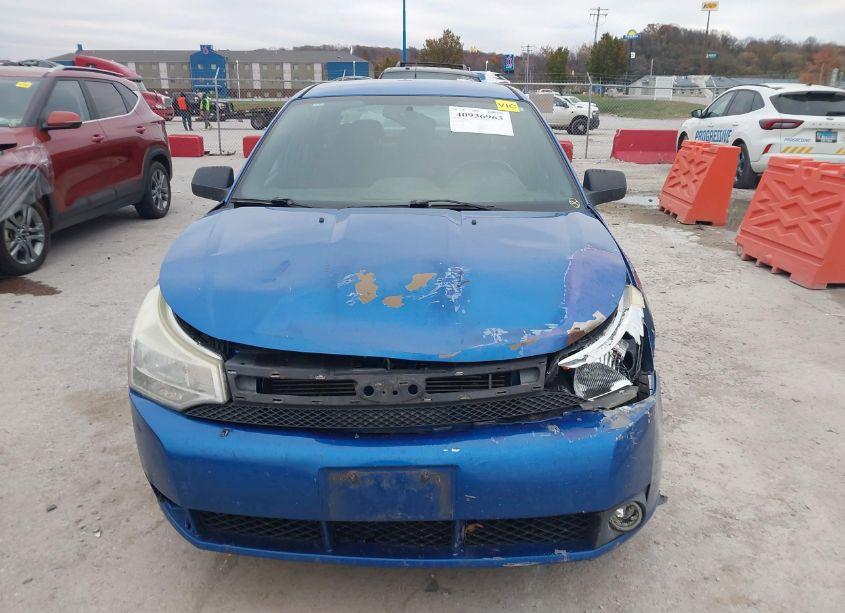 Photo 12 of 2010 Ford Focus SE (VIN 1FAHP3FN1AW109347)