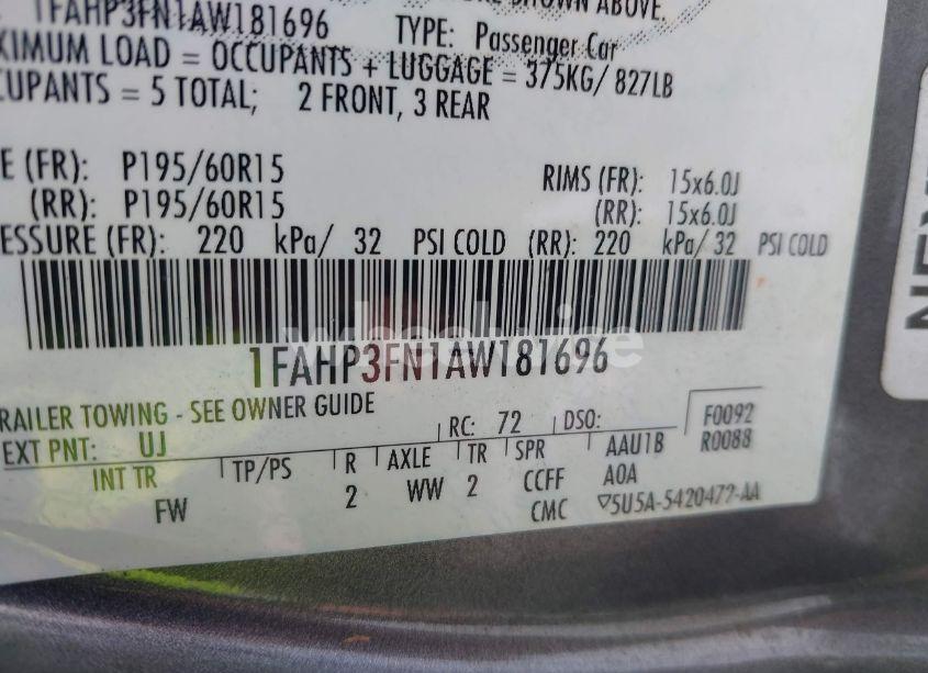 Photo 9 of 2010 Ford Focus SE (VIN 1FAHP3FN1AW181696)