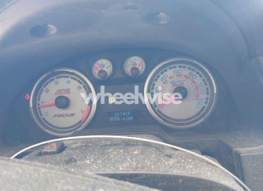 Photo 7 of 2010 Ford Focus SE (VIN 1FAHP3FN1AW284441)