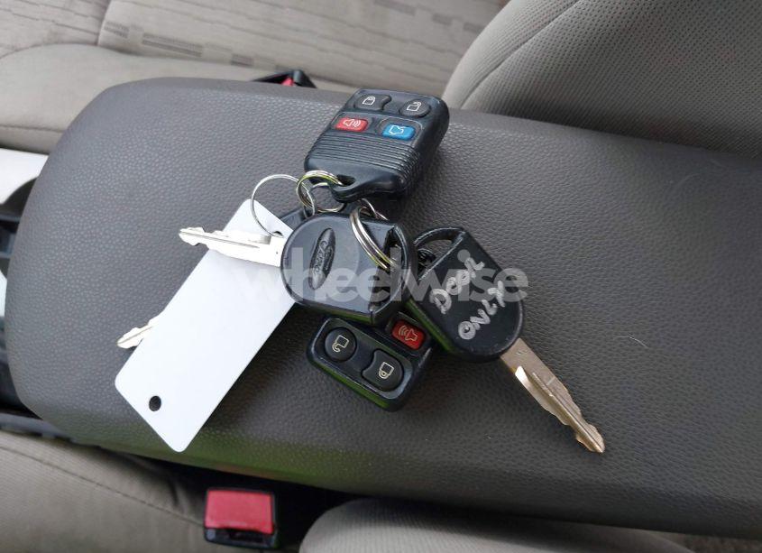 Photo 11 of 2011 Ford Focus SE (VIN 1FAHP3FN1BW101962)