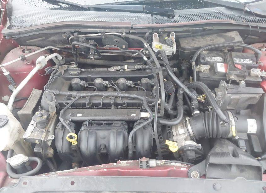 Photo 10 of 2011 Ford Focus SE (VIN 1FAHP3FN1BW129521)