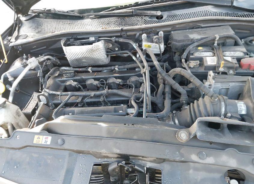 Photo 10 of 2011 Ford Focus SE (VIN 1FAHP3FN1BW149915)