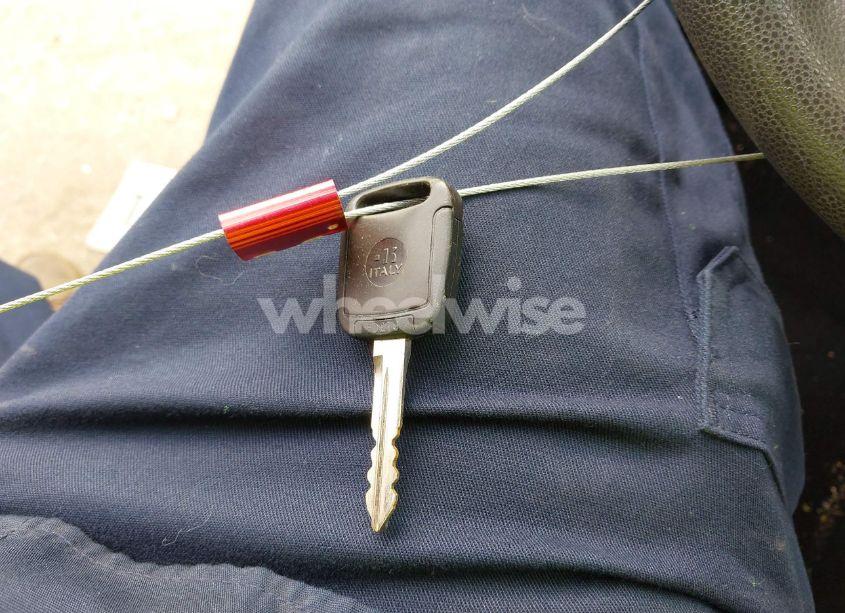 Photo 11 of 2011 Ford Focus SE (VIN 1FAHP3FN1BW162292)