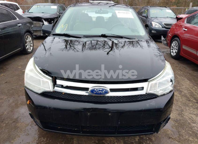 Photo 12 of 2011 Ford Focus SE (VIN 1FAHP3FN1BW187497)