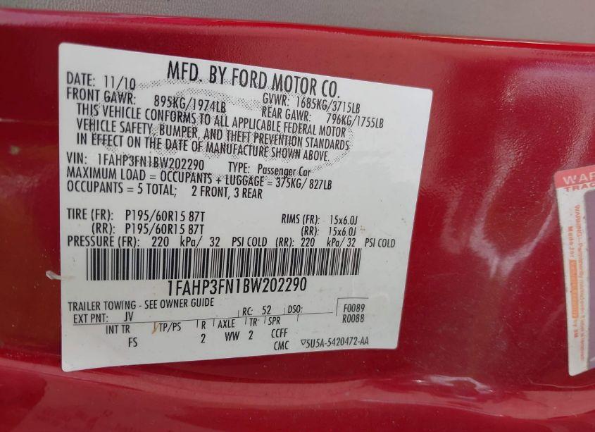 Photo 9 of 2011 Ford Focus SE (VIN 1FAHP3FN1BW202290)