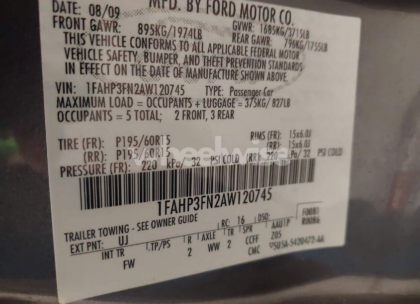 Photo 9 of 2010 Ford Focus SE (VIN 1FAHP3FN2AW120745)