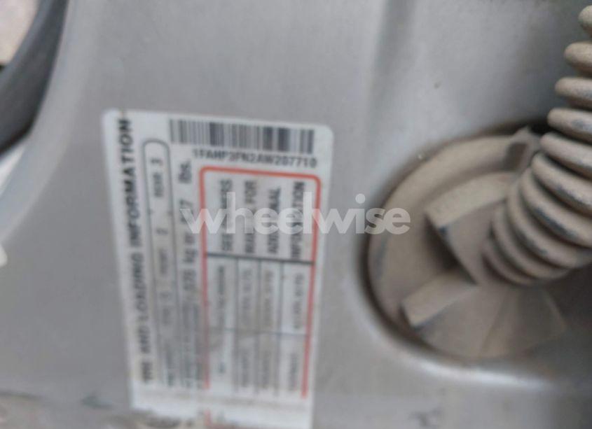 Photo 9 of 2010 Ford Focus SE (VIN 1FAHP3FN2AW207710)