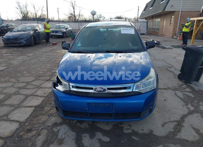 Photo 12 of 2010 Ford Focus SE (VIN 1FAHP3FN2AW277420)